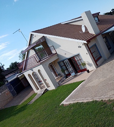 Moffat Guest House Img
